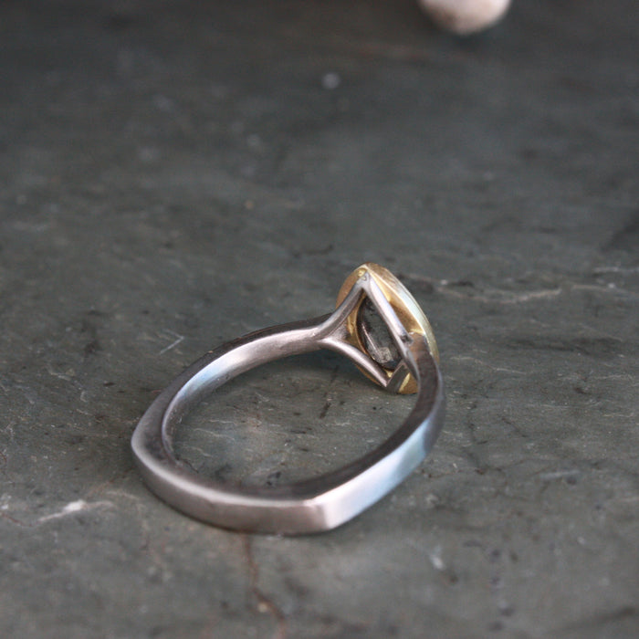 deco pear solitaire