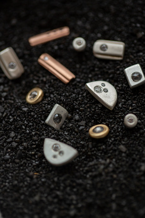 baton studs