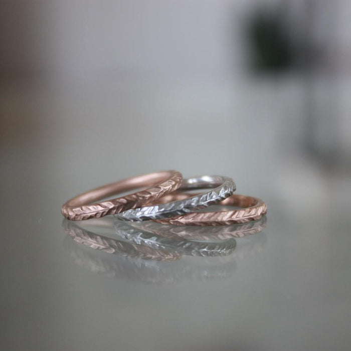 plumes ring